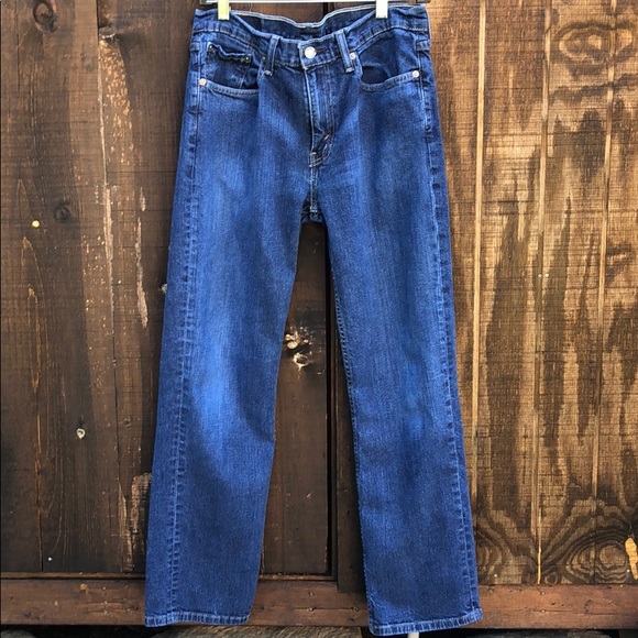 Levi’s 514 Straight Fit Jeans - Picture 2 of 10